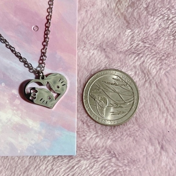 Hello Kitty & Dear Daniel Silver Stainless Steel Heart
Pendant Necklace - Picture 5 of 8